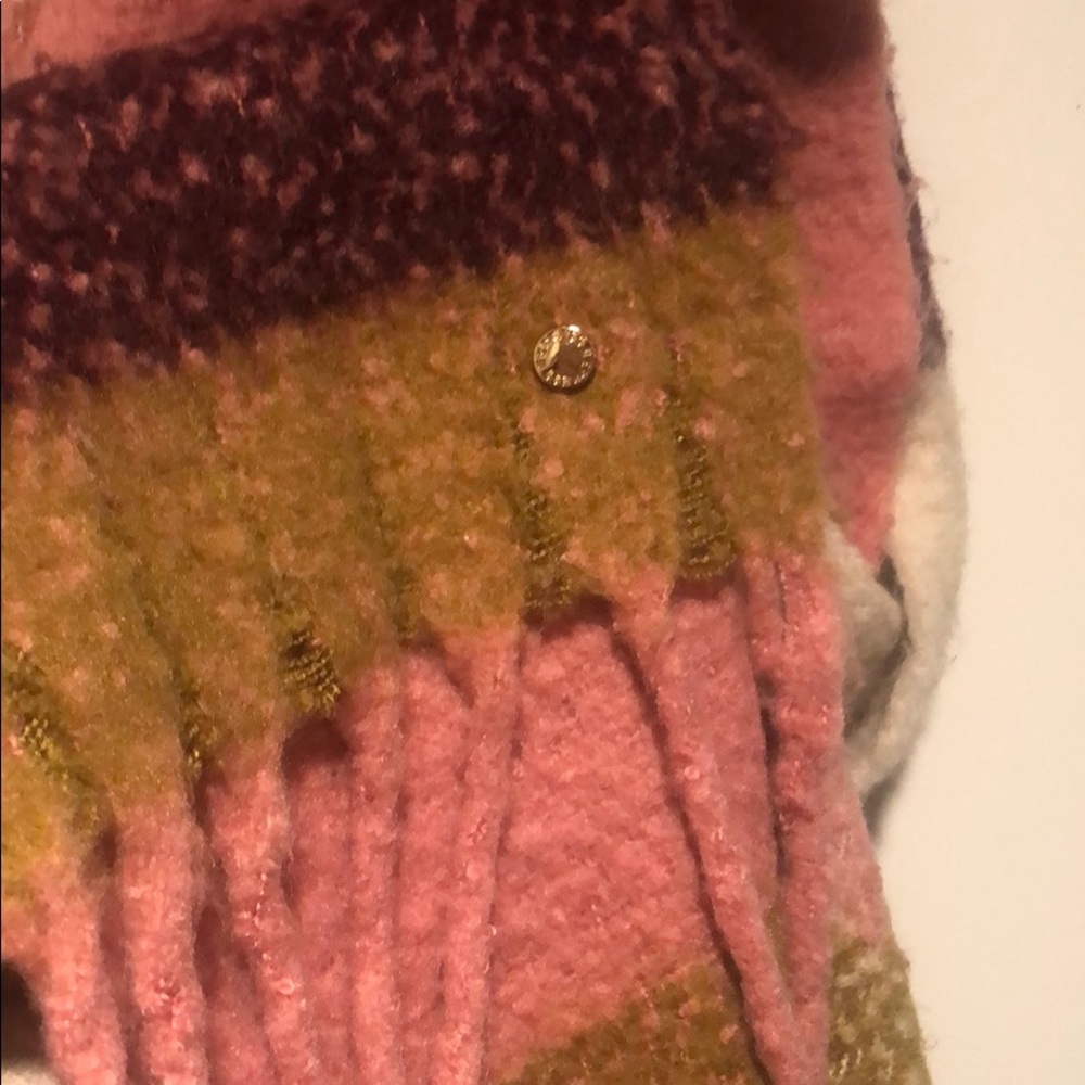 Express Scarf